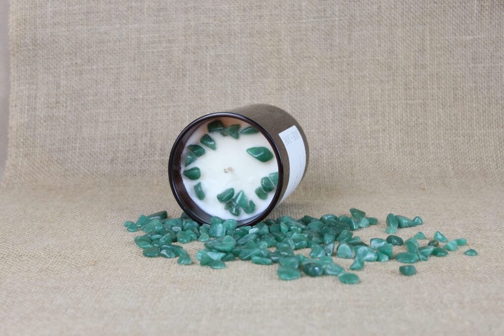 Ceres Candle Green Aventurine Crystals