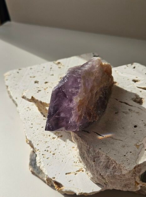 Bahia Amethyst 3 Bahia Amethyst point showing the deeper purple toward the tip